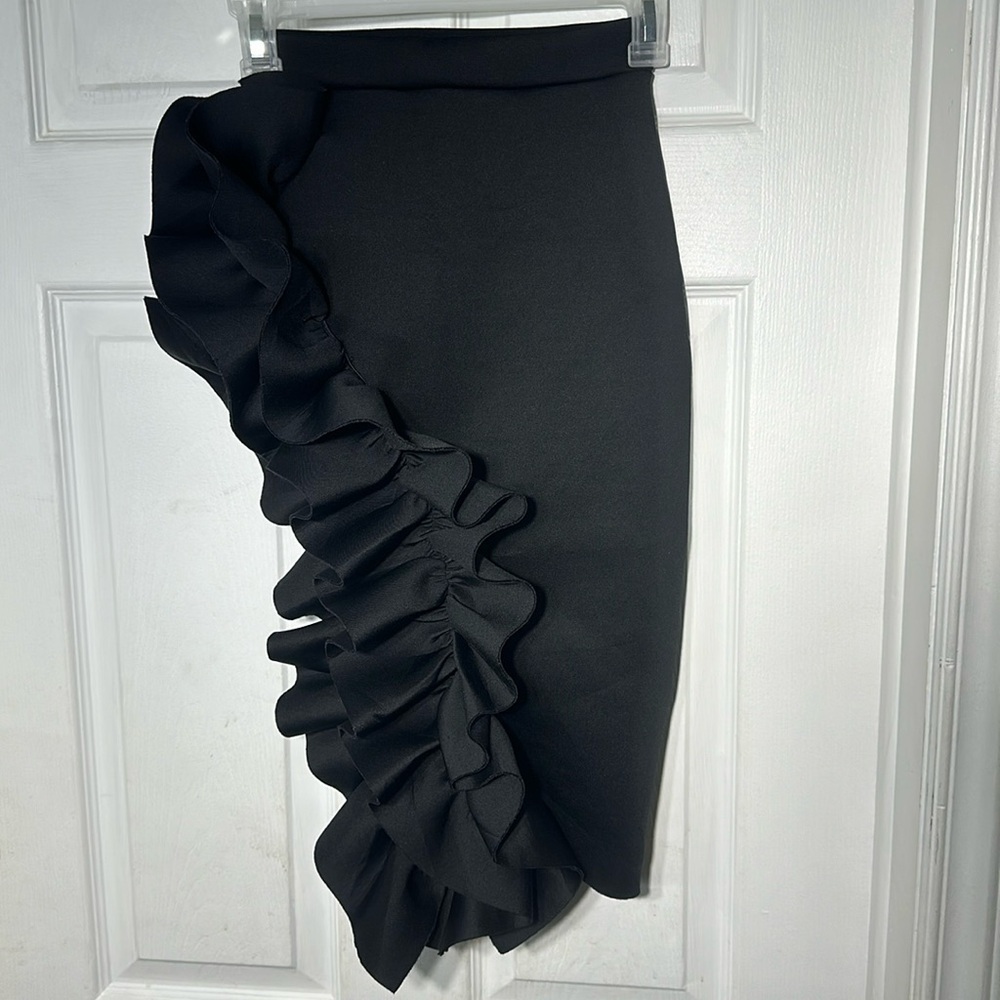 Beautiful skirt  fashion nova